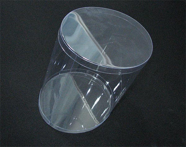 Pote e tubo transparente